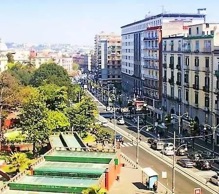 Donna Anna Oda ve Kahvaltı Napoli