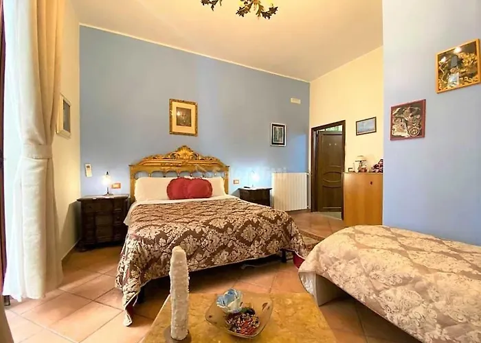 Alojamento de Acomodação e Pequeno-almoço Donna Anna