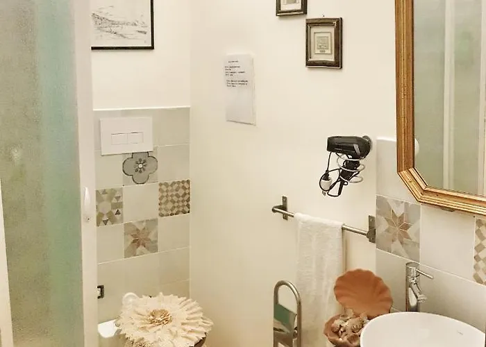 Donna Anna 3* Nápoles