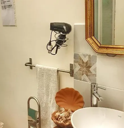 Donna Anna נאפולי